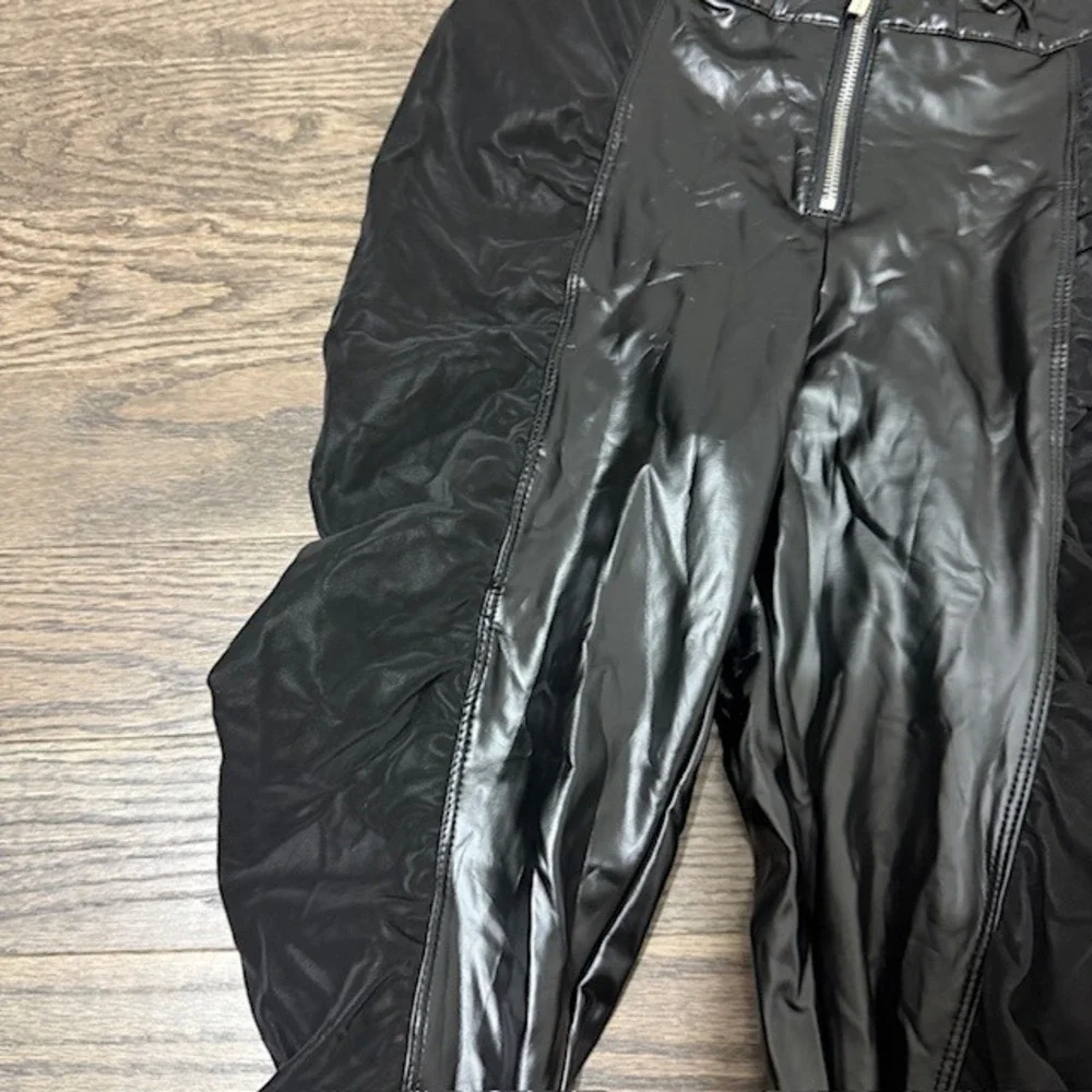 Maniere De Voir Black Vegan Leather Mesh Ruched Pants New See Measurements